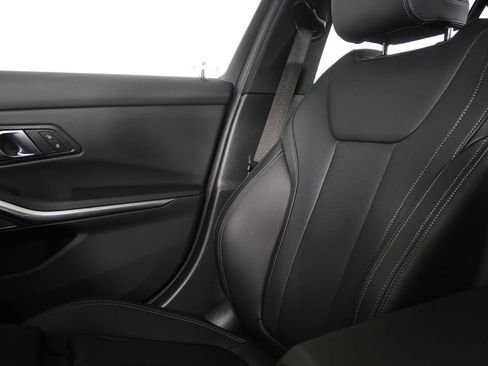 Used 2025 BMW 330i xDrive Sedan image 23