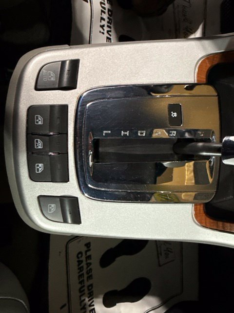 Used 2008 Chevrolet Equinox LT w/ LT Preferred Equipment Group AWD/4WD image 11