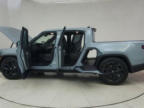 Used 2023 Rivian R1T Adventure image 72