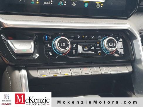 Used 2023 GMC Sierra 1500 Denali w/ Denali Reserve Package AWD/4WD image 19