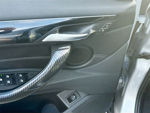 Used 2018 BMW X1 sDrive28i image 18