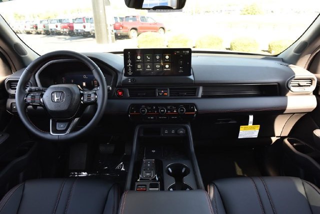 New 2026 Honda Pilot TrailSport image 7