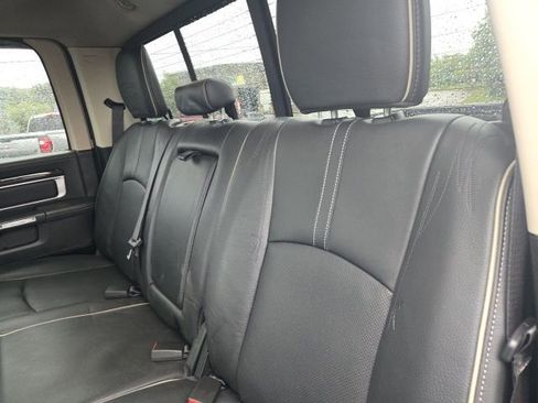 Used 2015 RAM 1500 Limited image 41