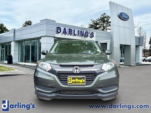 Used 2018 Honda HR-V LX image 2
