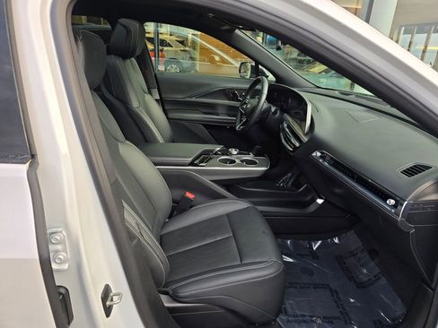 Certified 2024 Cadillac Lyriq Luxury w/ LPO, Floor Liner Package image 11