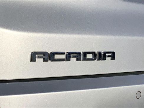 Used 2017 GMC Acadia Denali w/ Technology Package image 30