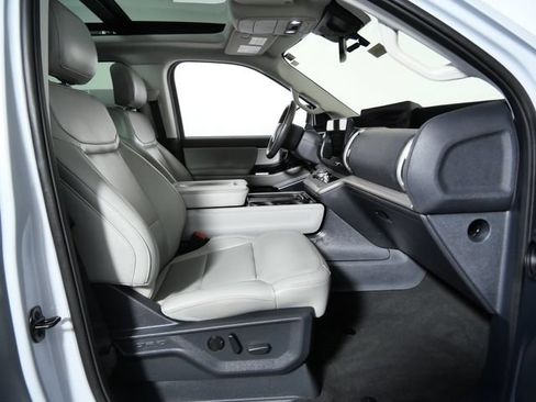 Certified 2025 Ford Expedition Max Active AWD/4WD image 10