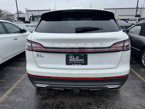 Certified 2022 Lincoln Nautilus Reserve w/ Equipment Group 202A image 4