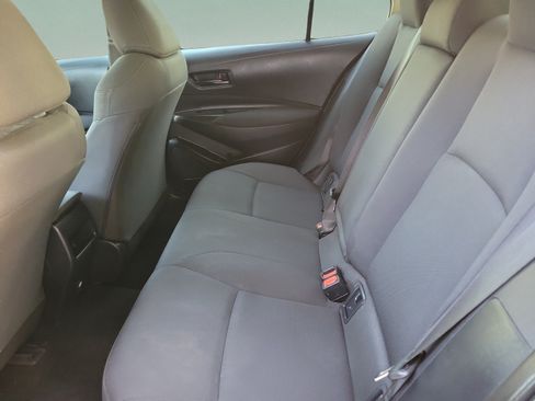 Used 2022 Toyota Corolla LE FWD image 7