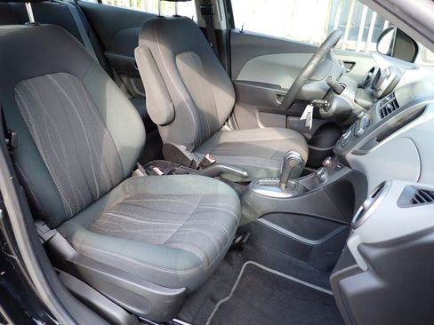 Used 2012 Chevrolet Sonic LT image 30