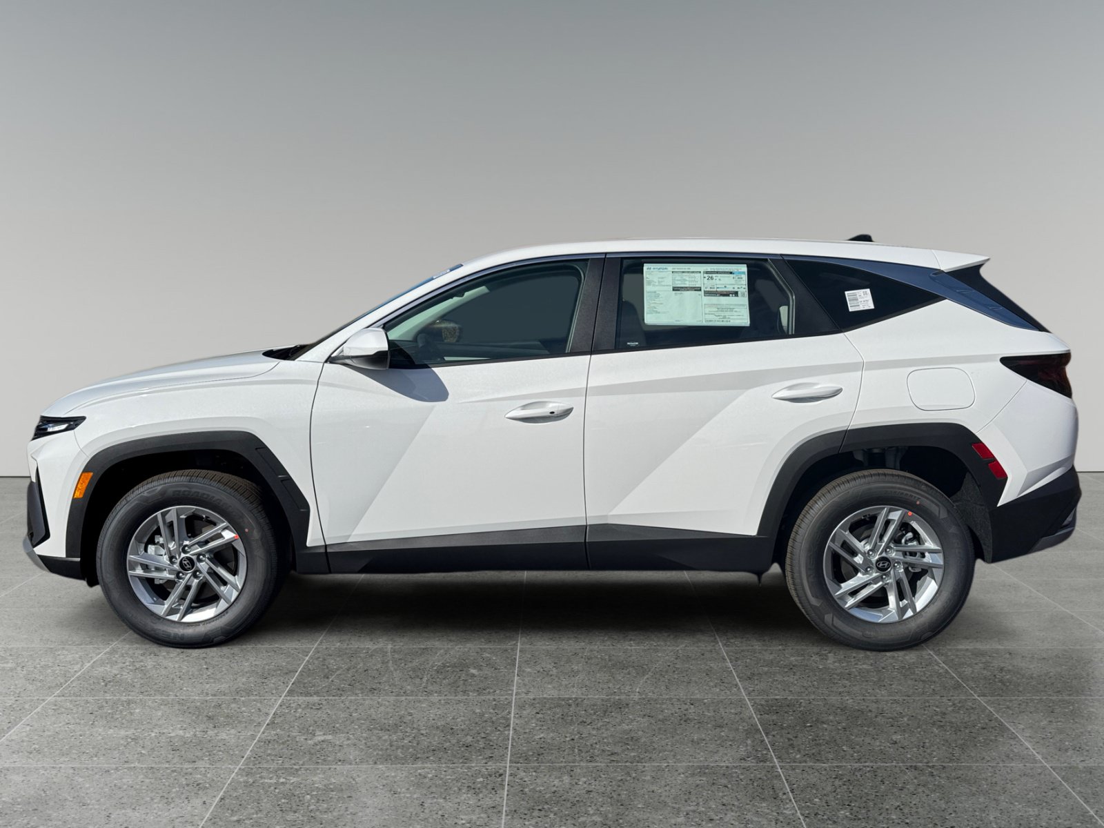 New 2026 Hyundai Tucson SE AWD/4WD image 2