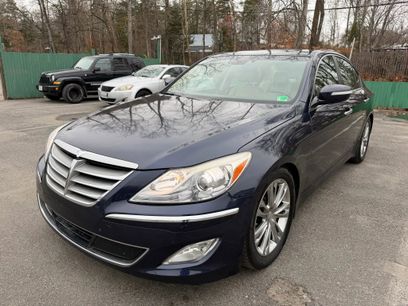 Used 2012 Hyundai Genesis 3.8 w/ Premium Pkg