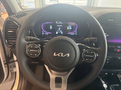 New 2025 Kia Soul EX image 16