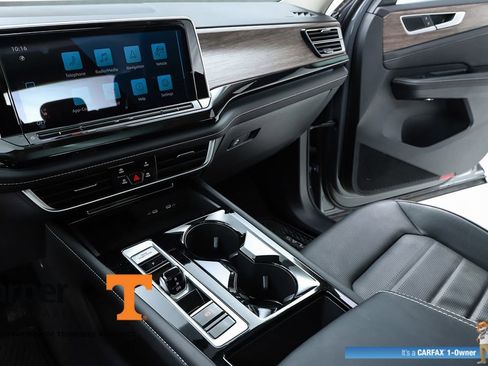 Used 2025 Volkswagen Atlas SEL image 63