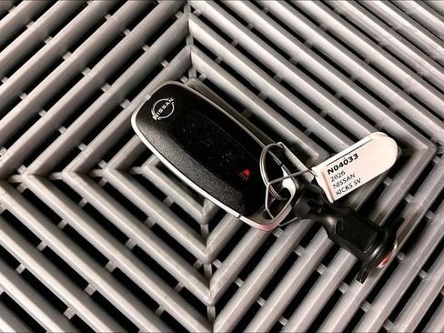 New 2026 Nissan Kicks SV w/ SV Premium Package FWD image 13