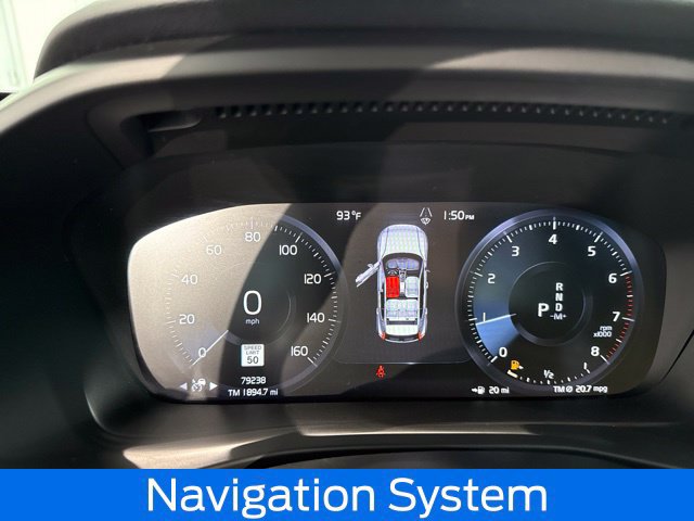 Used 2022 Volvo XC40 T5 Momentum AWD/4WD image 25