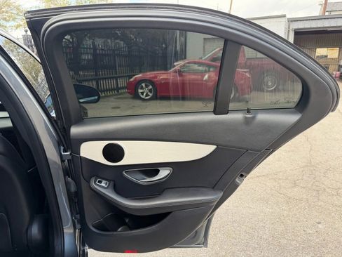 Used 2018 Mercedes-Benz C 300 Sedan image 14