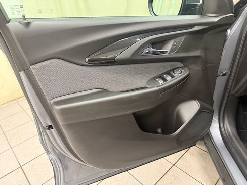 Certified 2021 Chevrolet TrailBlazer LT FWD image 30