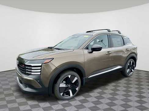 New 2026 Nissan Kicks SR w/ Cold Weather Package image 11