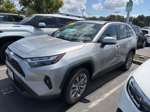 Used 2025 Toyota RAV4 XLE Premium FWD image 1