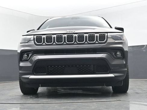 Used 2024 Jeep Compass Limited AWD/4WD image 37