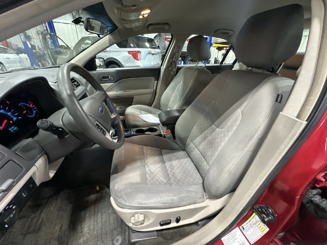 Used 2012 Ford Fusion SE FWD image 17