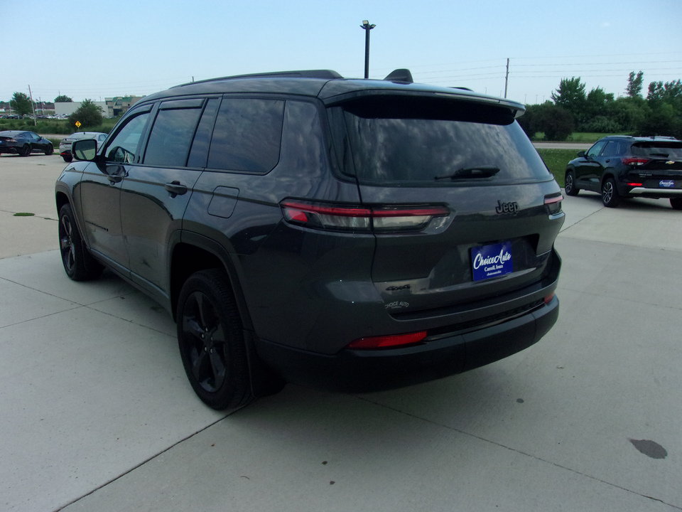 Used 2024 Jeep Grand Cherokee L Altitude AWD/4WD image 7