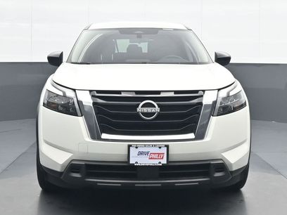 Used 2024 Nissan Pathfinder S