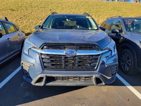 Certified 2024 Subaru Ascent Premium w/ Convenience Package image 2