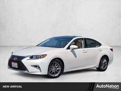 Used 2018 Lexus ES 350 w/ Navigation System Package