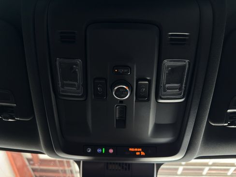 New 2025 Chevrolet Tahoe Premier image 24