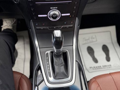 Used 2017 Ford Edge Titanium w/ Canadian Touring Package image 16