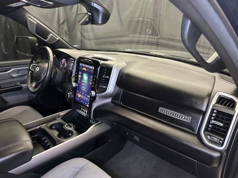 Used 2022 RAM 1500 Big Horn AWD/4WD image 17