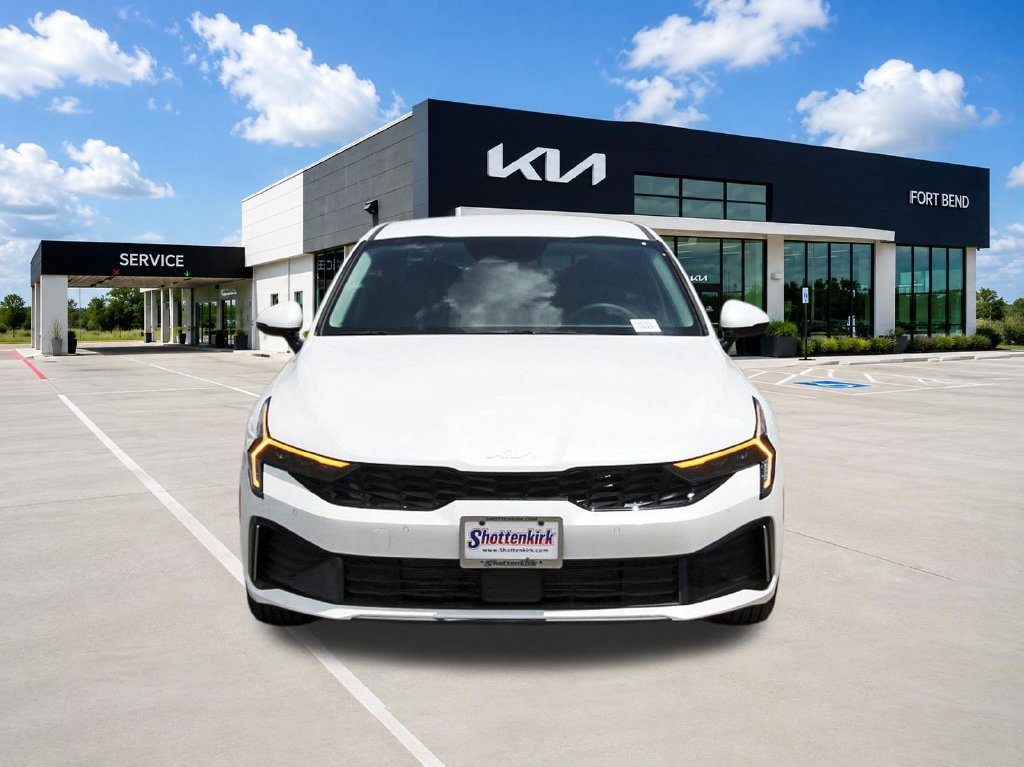 New 2026 Kia K5 LXS FWD image 2