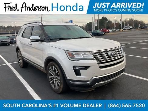 Used 2019 Ford Explorer Platinum image 1