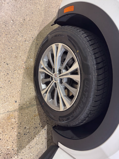 Used 2022 Buick Envision Preferred FWD image 30