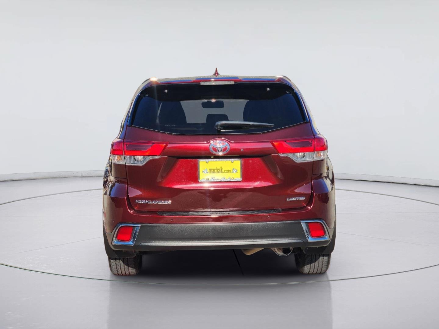 Used 2019 Toyota Highlander Limited FWD image 6