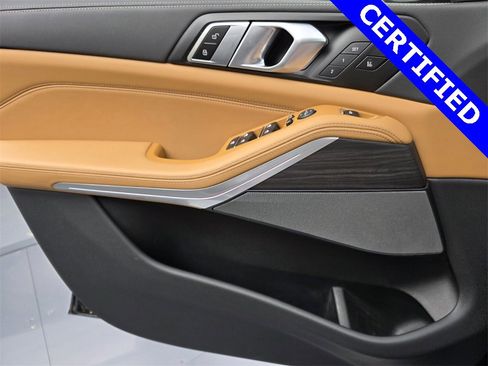 Certified 2024 BMW X5 sDrive40i w/ Premium Package image 25