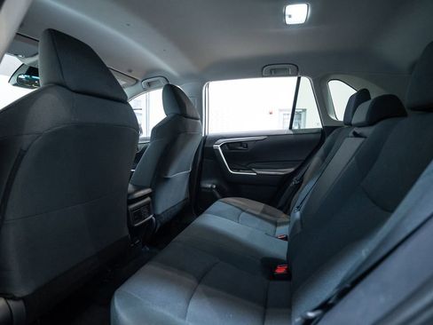 Used 2024 Toyota RAV4 LE AWD/4WD image 30