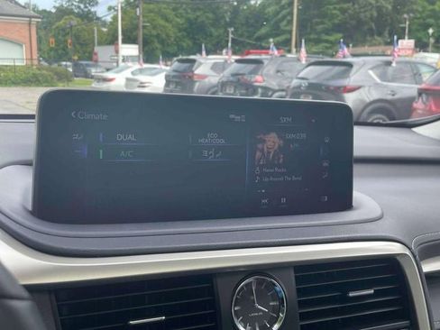 Used 2022 Lexus RX 350 AWD w/ Premium Package image 29