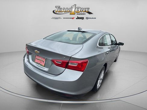 Used 2025 Chevrolet Malibu LT FWD image 8