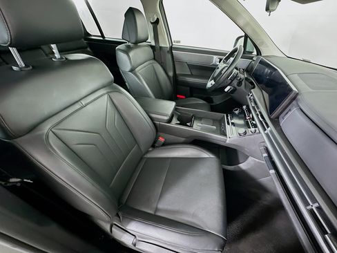 Used 2024 Hyundai Santa Fe SEL FWD image 32