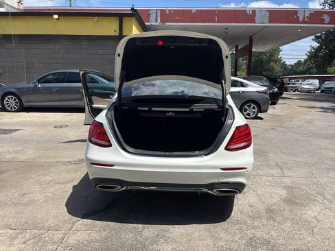 Used 2017 Mercedes-Benz E 300 image 16