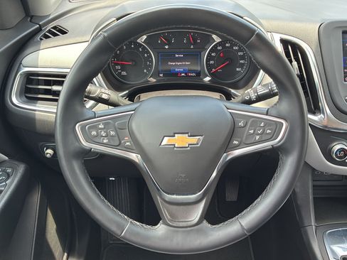 Used 2024 Chevrolet Equinox LT FWD image 27