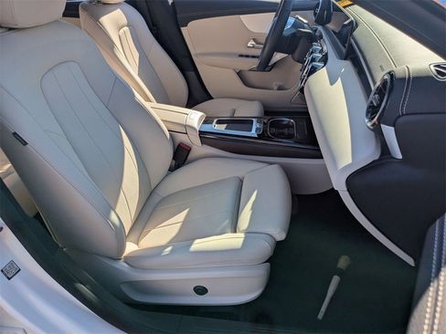 Used 2025 Mercedes-Benz CLA 250 CLA 250 image 29