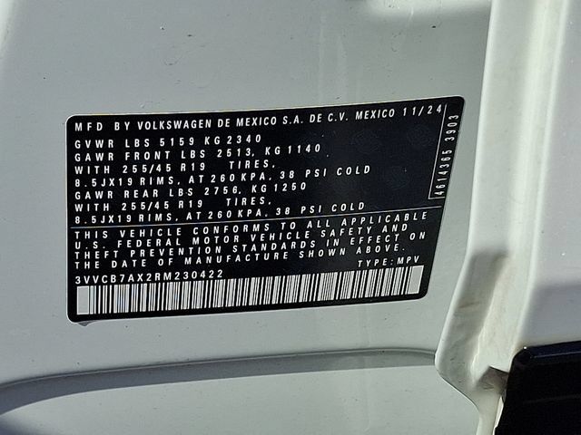 Used 2024 Volkswagen Tiguan SE R-Line FWD image 23