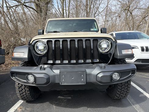 Certified 2022 Jeep Wrangler Unlimited Sport image 2