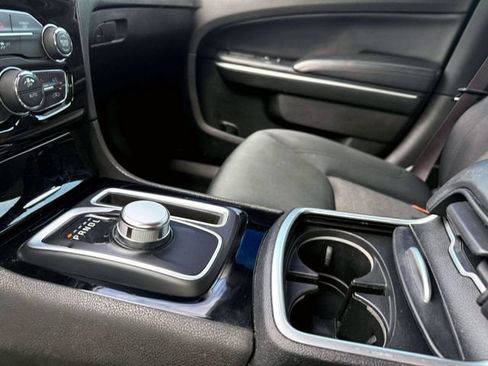 Certified 2023 Chrysler 300 Touring w/ Sport Appearance Package RWD image 28