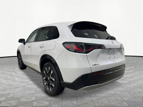 New 2026 Honda HR-V EX-L image 4