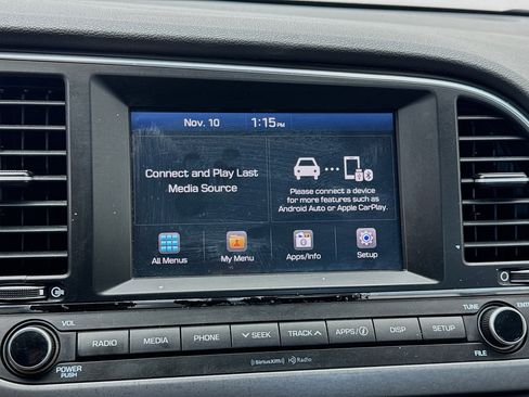 Used 2018 Hyundai Elantra SEL image 11